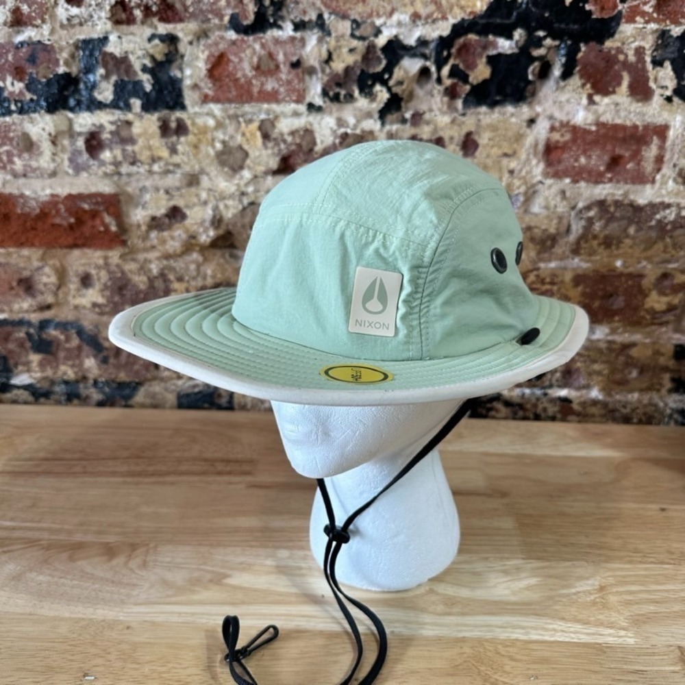 Nixon Narrows Full Brim Sun Hat UPF 50+ Green Outdoor Coastal Fish Adjustable